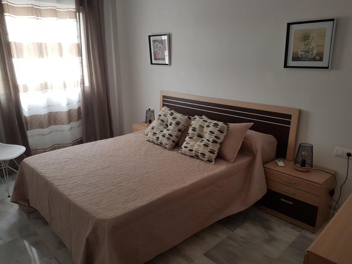 Apartamentos Seneca Junto Al Centro Málaga Extérieur photo