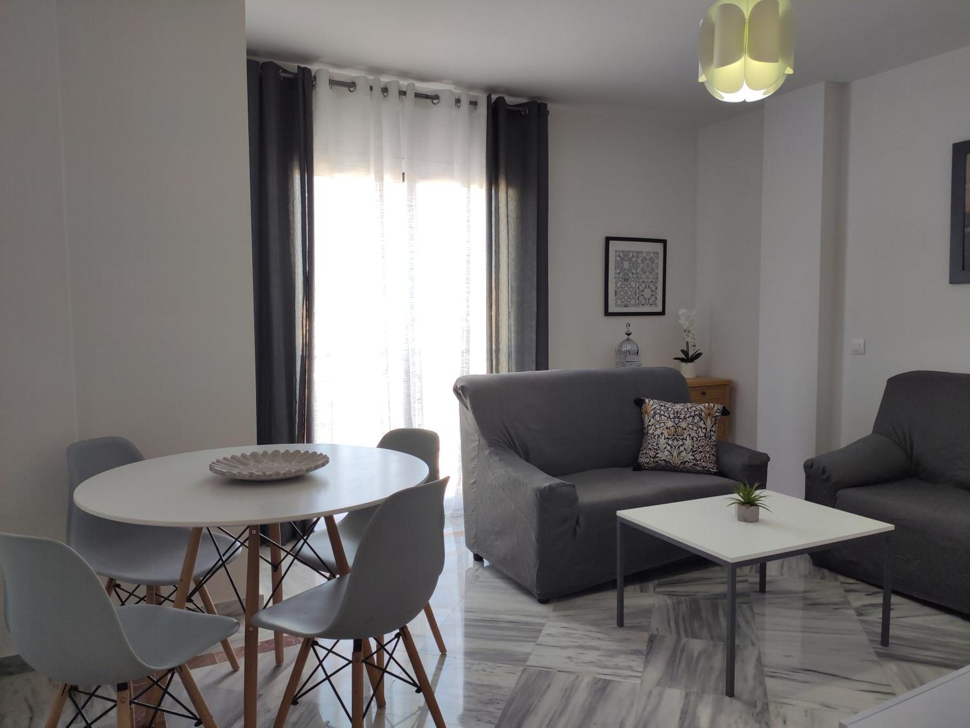 Apartamentos Seneca Junto Al Centro Málaga Extérieur photo