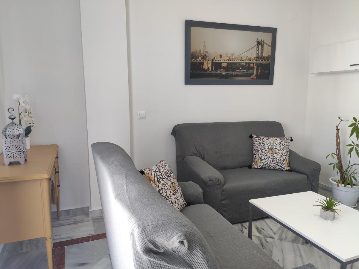 Apartamentos Seneca Junto Al Centro Málaga Extérieur photo