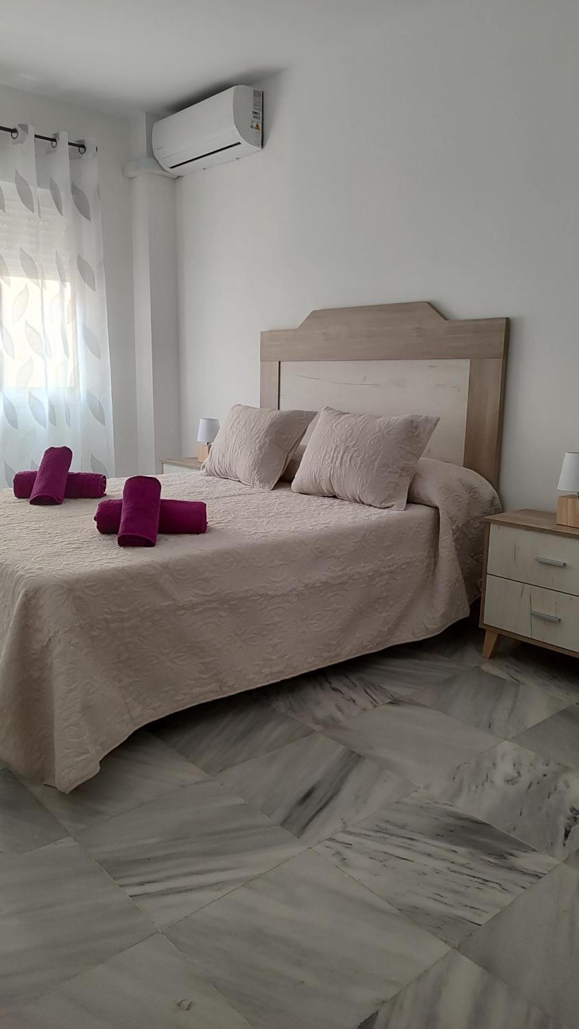 Apartamentos Seneca Junto Al Centro Málaga Extérieur photo
